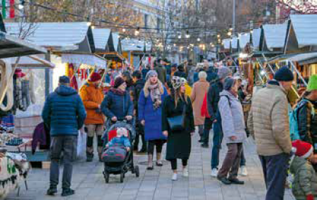 Kedves_illatos_szorakoztato_karacsonyig_tart_az_adventi_vasar_4