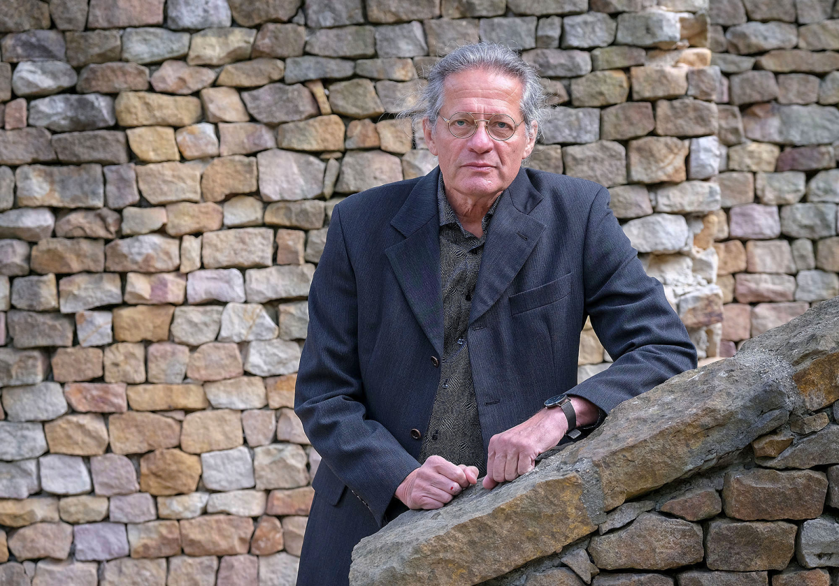 Ahol_a_kovek_is_beszelhetnek_az_emberhez_1