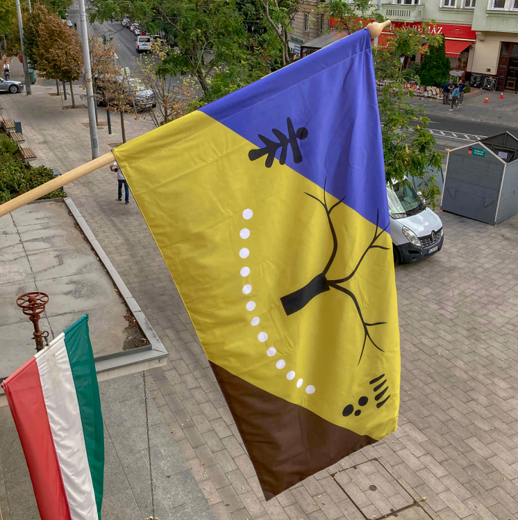 Csirkes_eskuvo_es_kozbeszerzesek_fel_aron_6