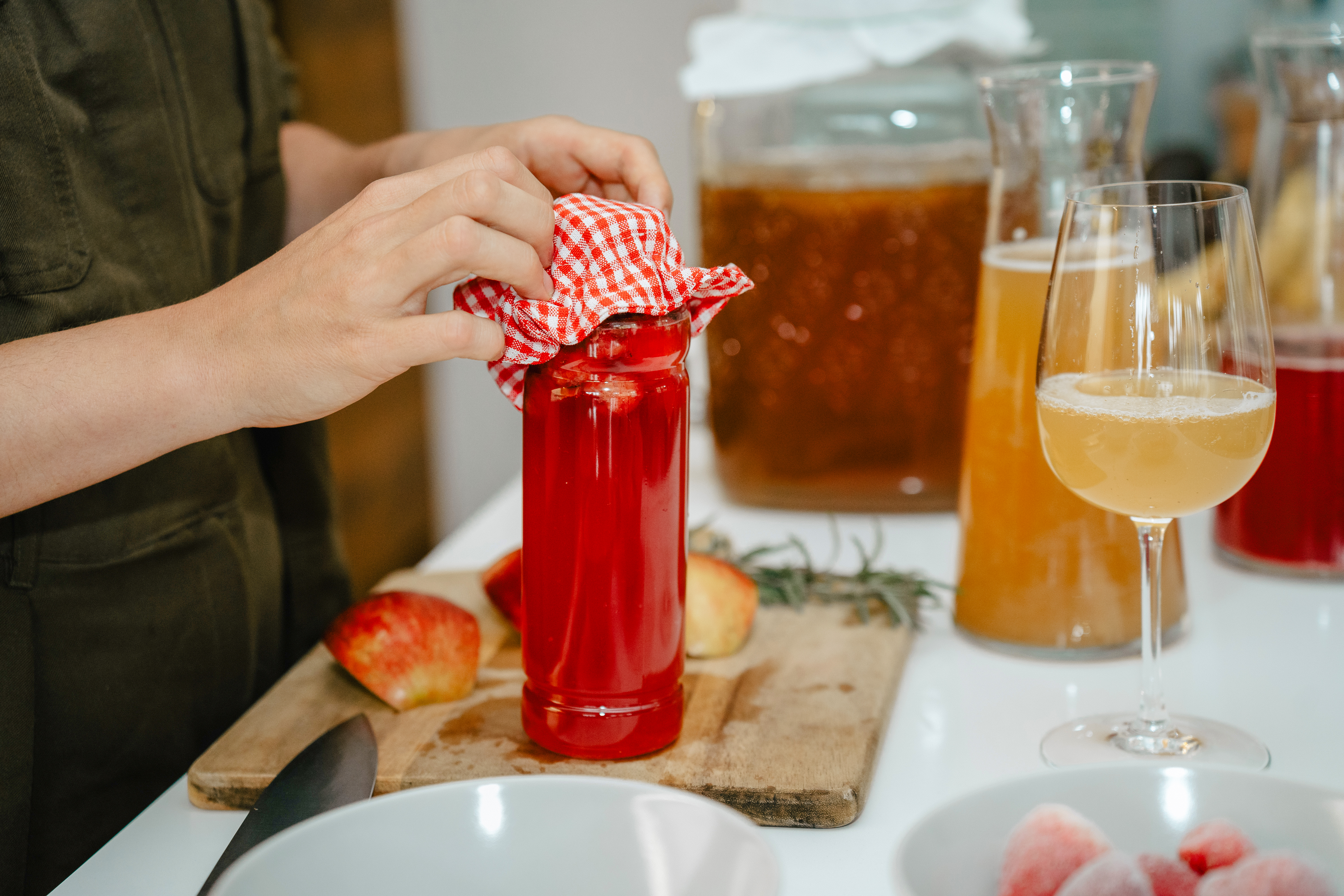 Kombucha_es_vizikefir_fermentaljuk_at_a_novembert_1