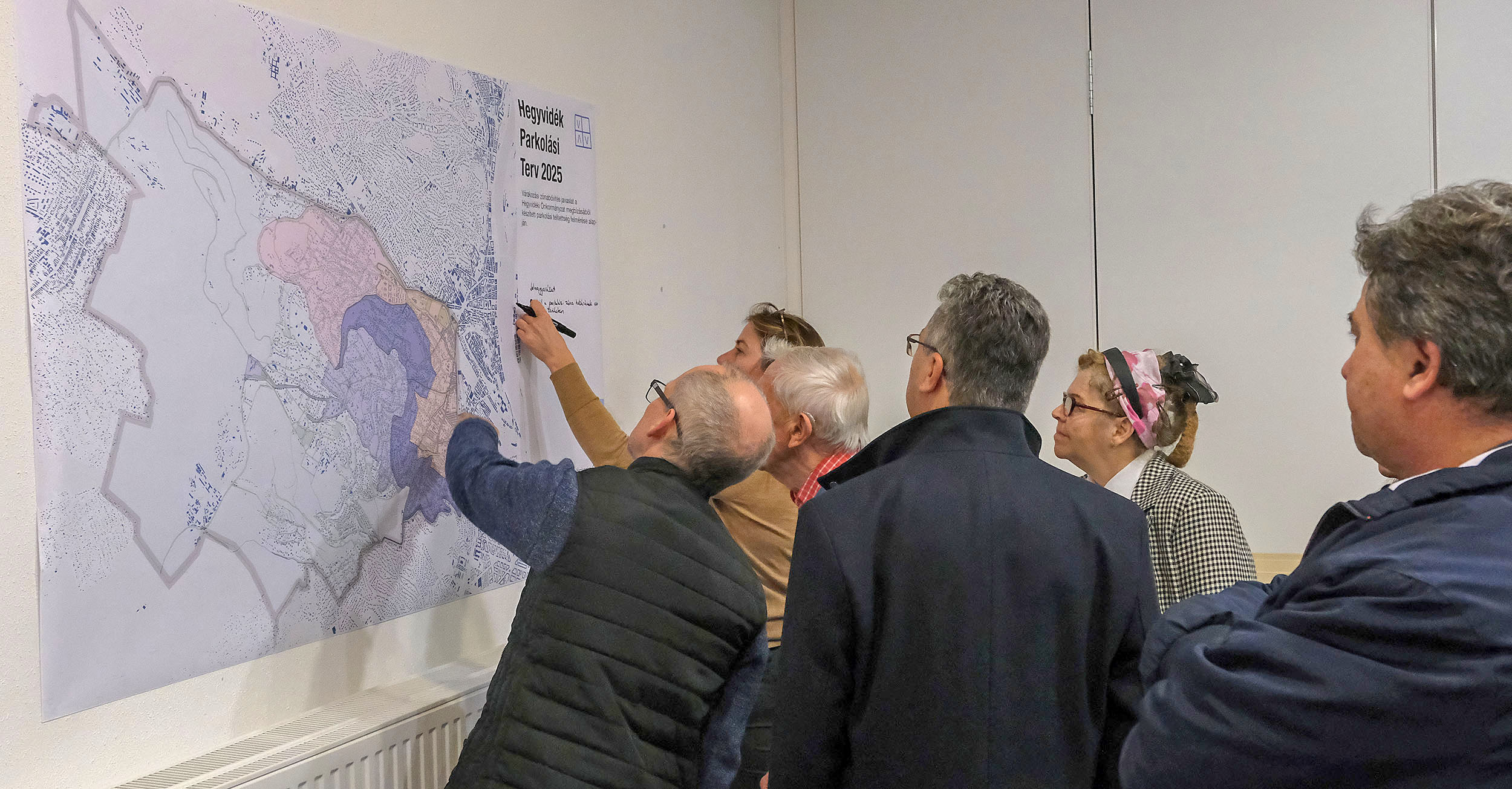 Ovezetbovitessel_enyhitheto_a_parkolohelyek_hianya