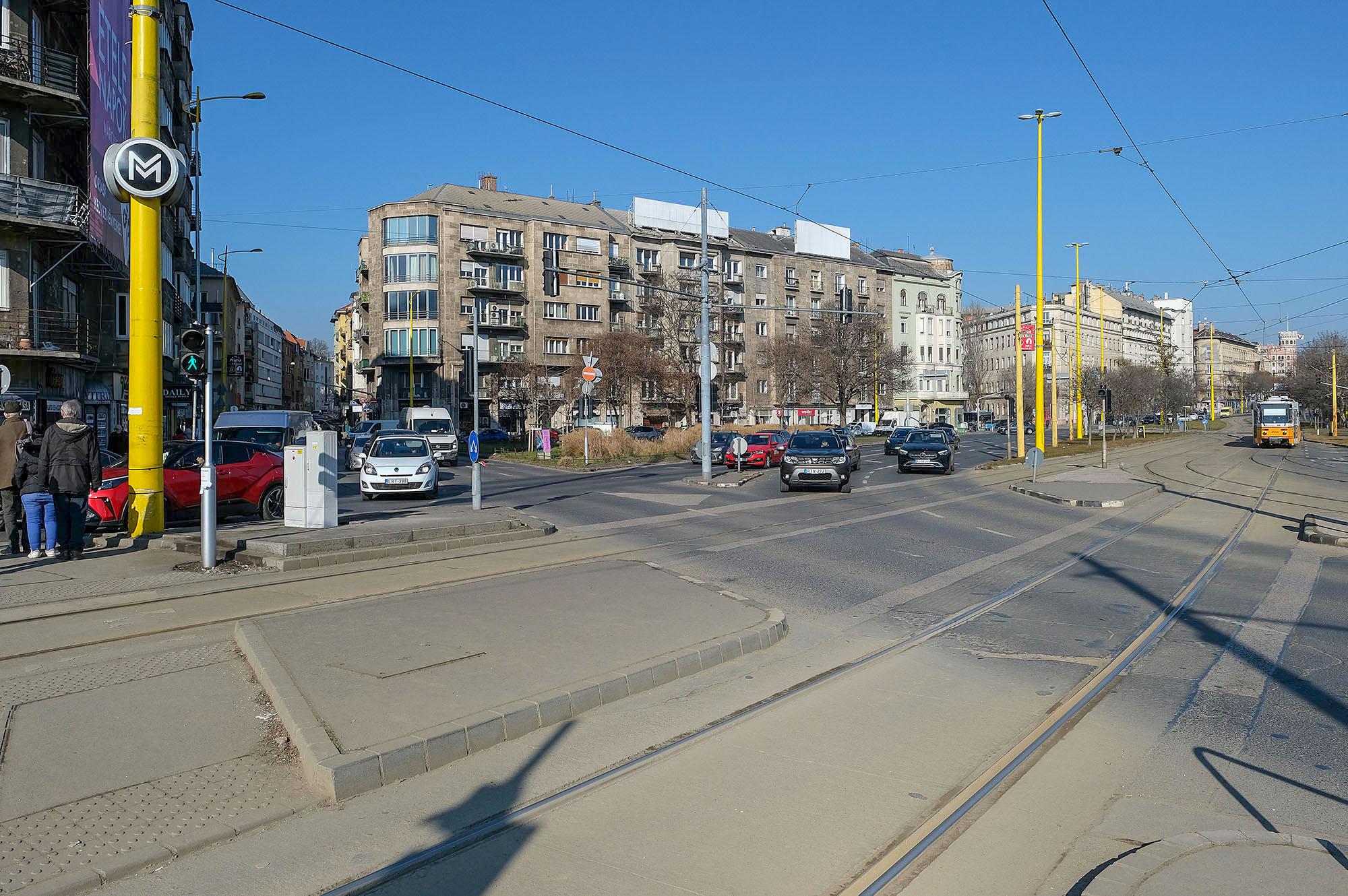 Zold_szigetek_az_aszfalttengerben Zold_szigetek_az_aszfalttengerben