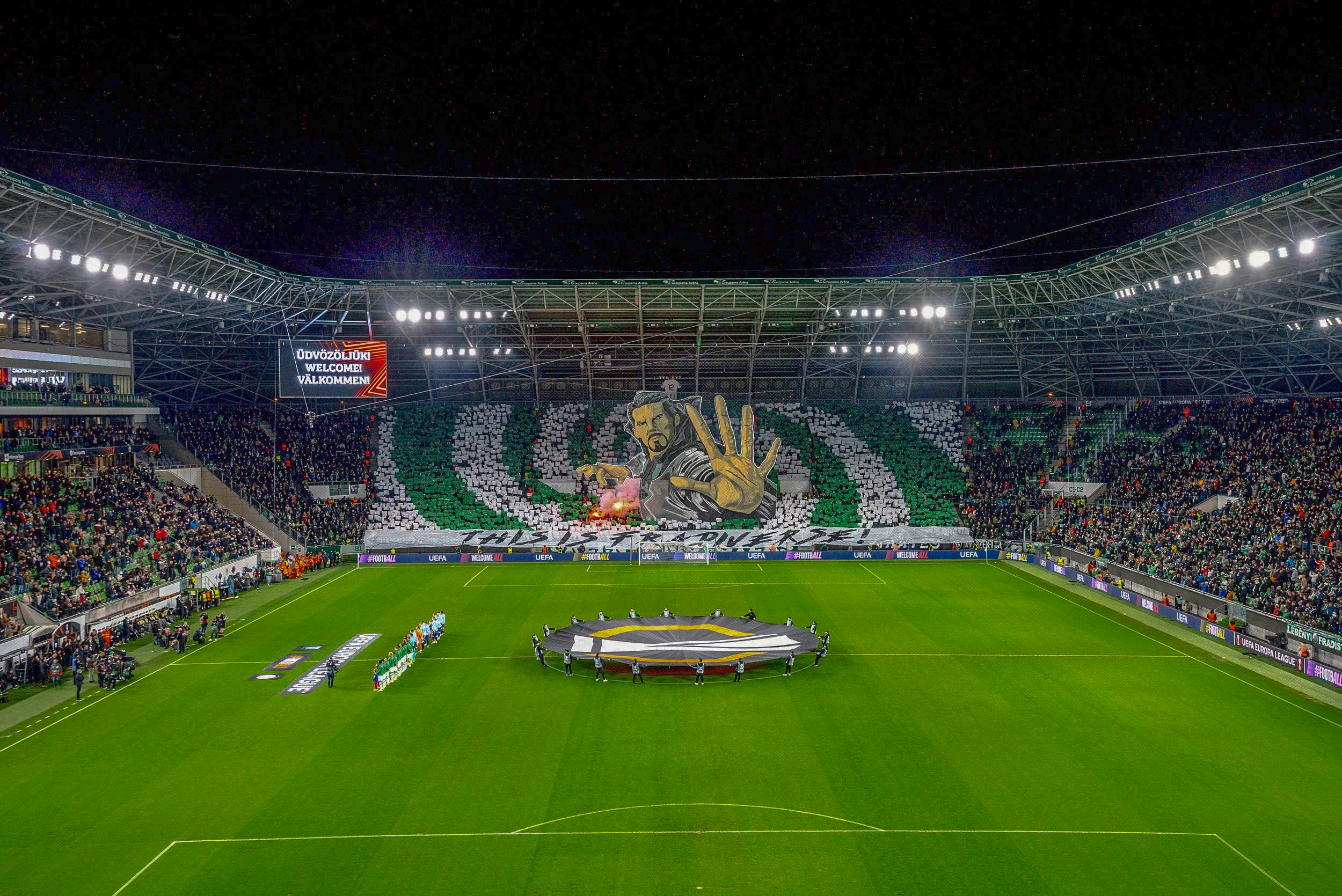 A_Fradi-kartyas_lelkipasztor_2 A_Fradi-kartyas_lelkipasztor_2