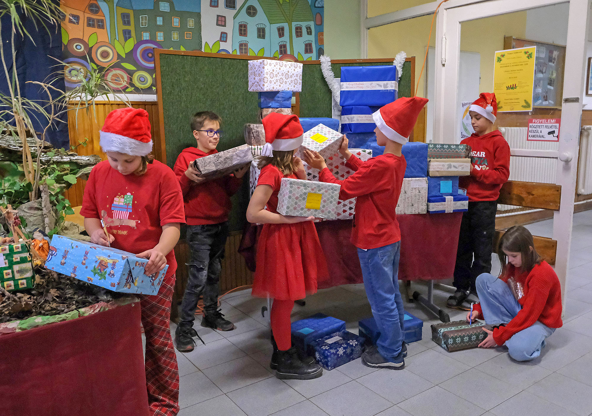 Igy_ajandekoznak_a_hegyvideki_gyerekek_2 Igy_ajandekoznak_a_hegyvideki_gyerekek_2