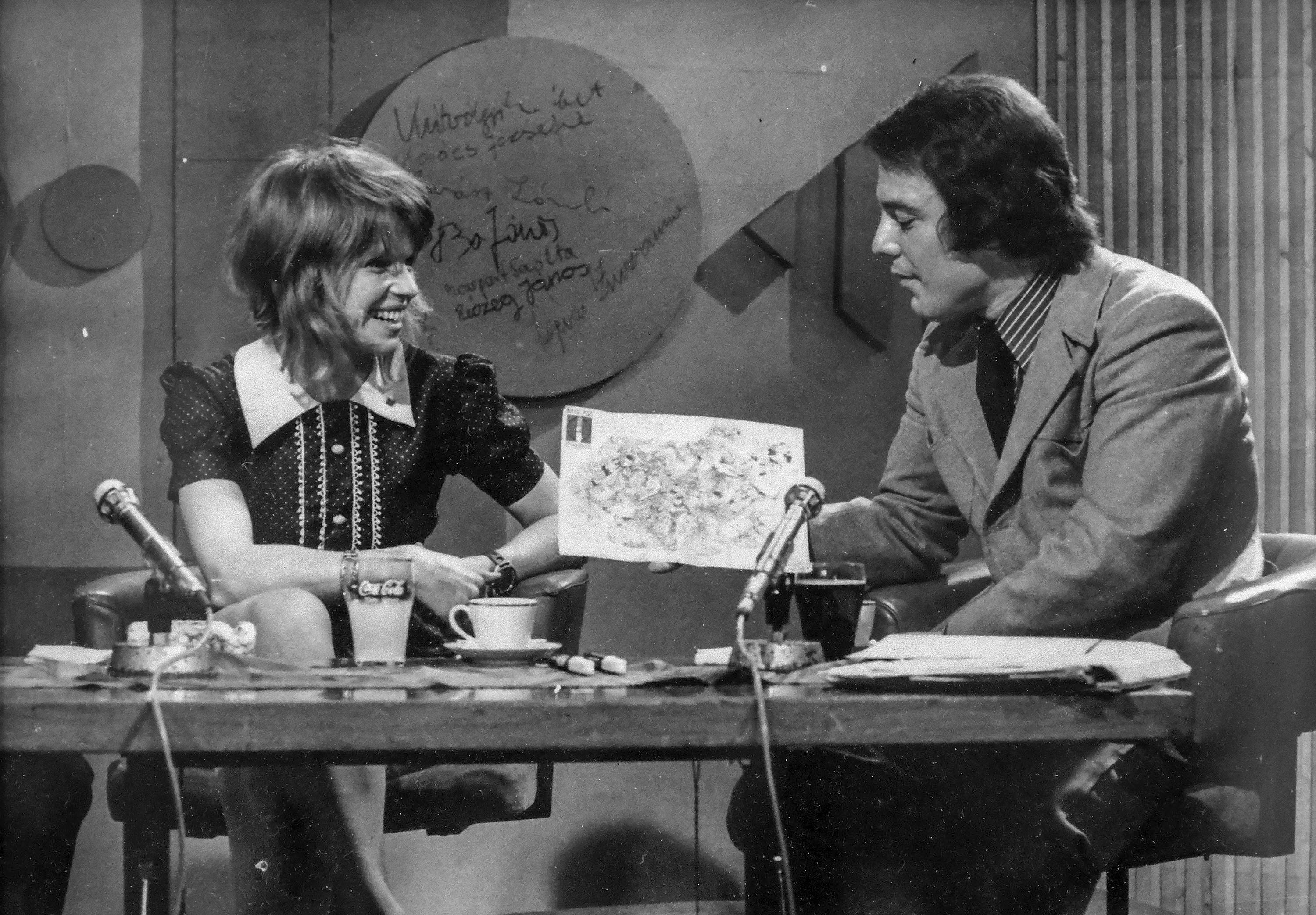 Lakasszinhaz_a_futkoso_csajnal_3