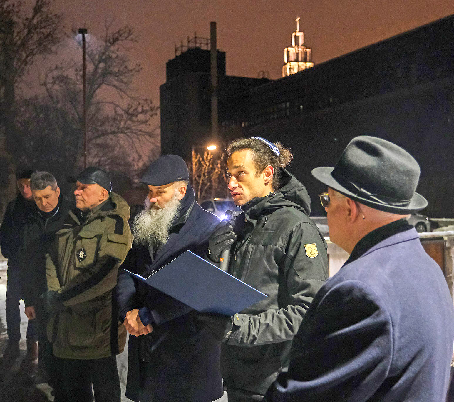 Szembe_kell_szallni_a_szervezett_gyulolettel_3