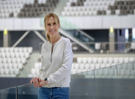 Aki_belekapaszkodott_a_vivasba_1