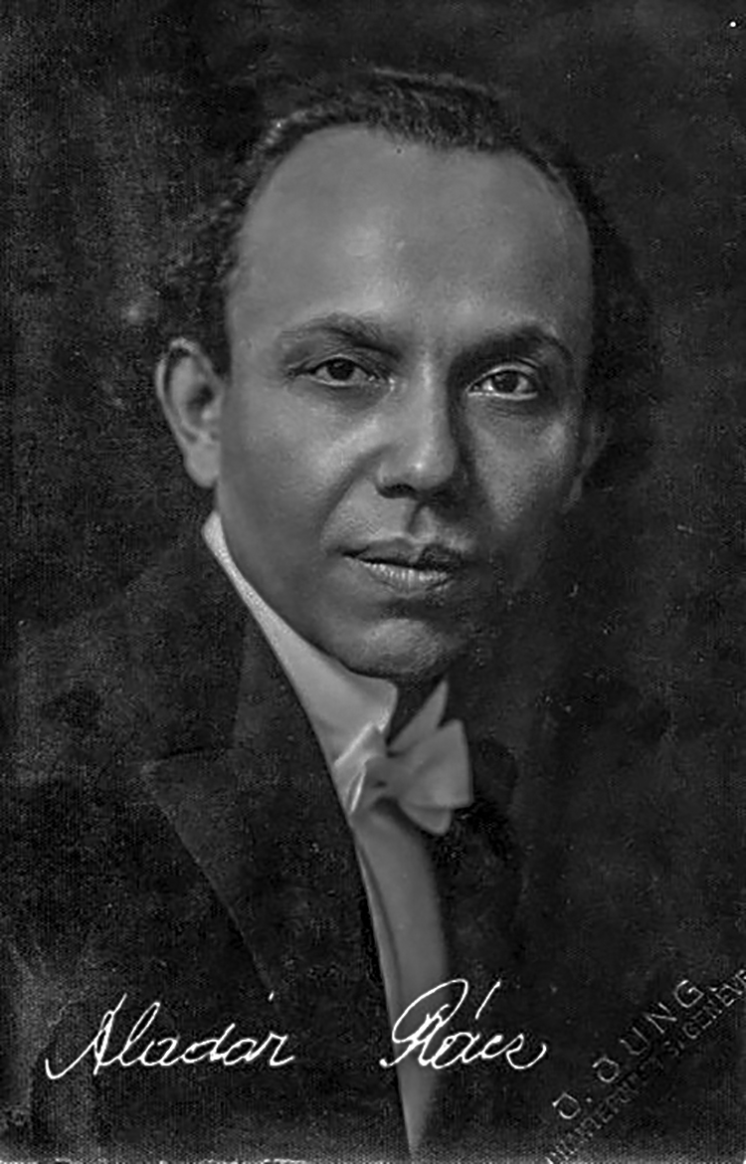 Akihez_minden_zenei_nagysag_elzarandokolt_4