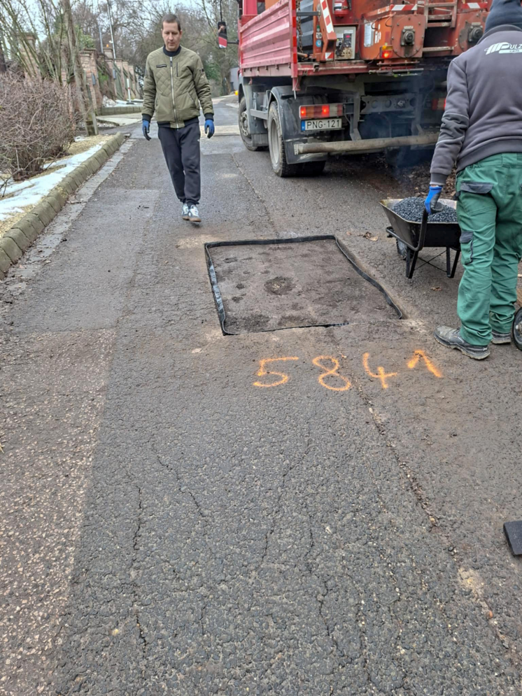 Katyuhelyzet_nem_minden_ut_a_kerulete_1